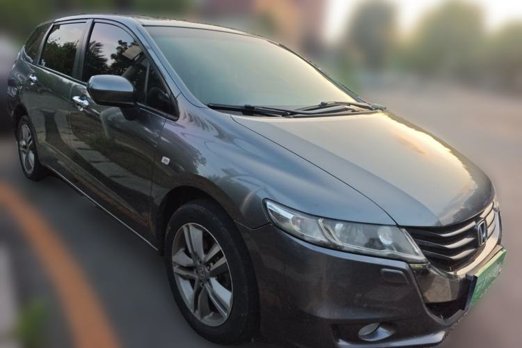 Used Honda Odyssey 2009 2.4L Luxury Edition Front Right 45 Deg