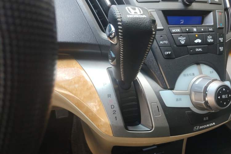 Used Honda Odyssey 2009 2.4L Leading Edition Gear Lever