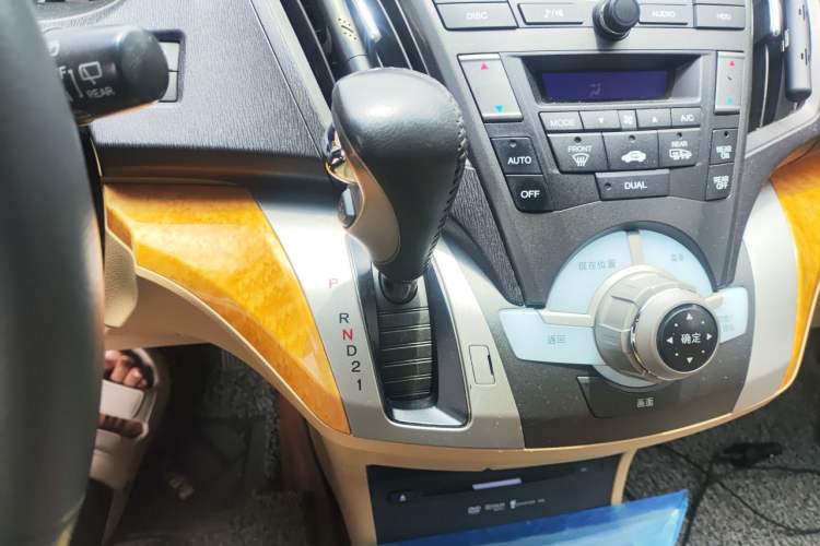 Used Honda Odyssey 2009 2.4L Leading Edition Gear Lever