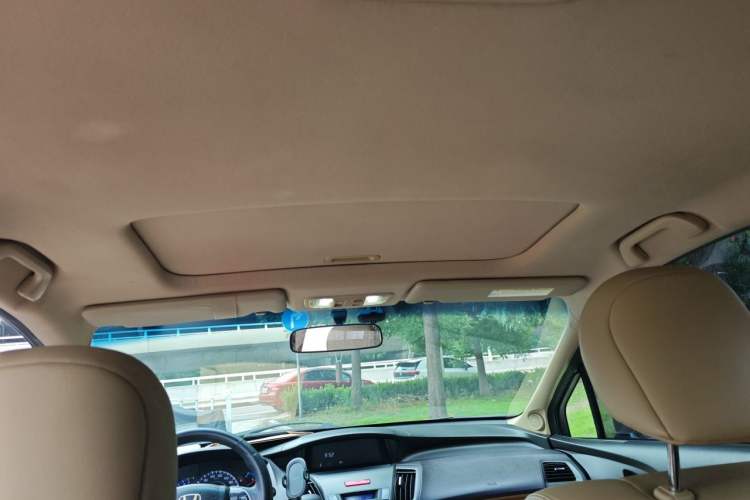 Used Honda Odyssey 2009 2.4L Luxury Edition Headliner