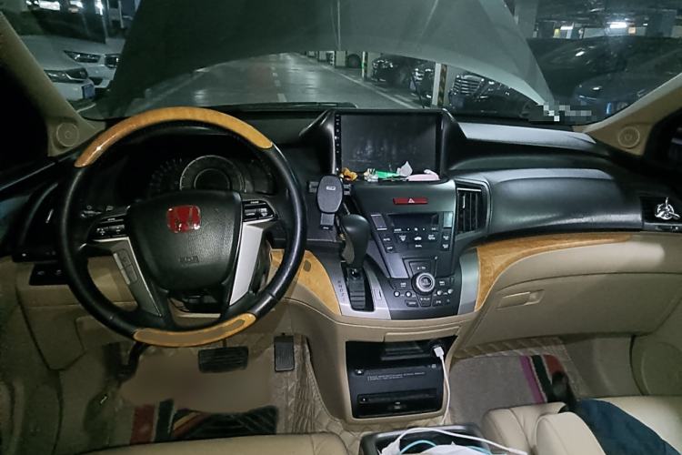 Used Honda Odyssey 2009 2.4L Luxury Edition Interior 2