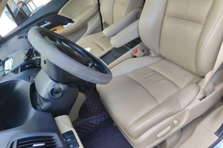 Used Honda Odyssey 2009 2.4L Luxury Edition Left Front Seat