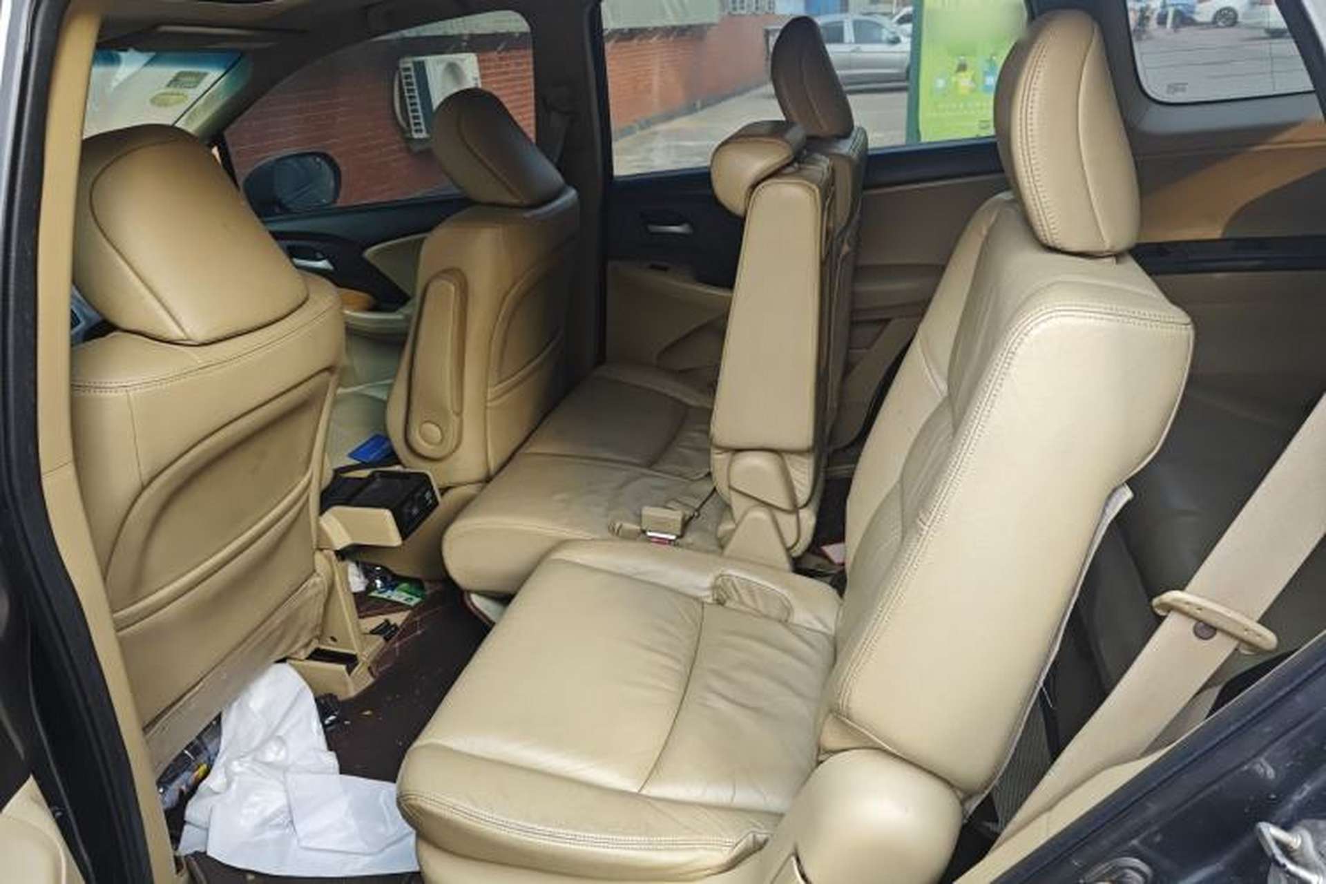 Used Honda Odyssey 2009 2.4L Luxury Edition Left Rear Seat