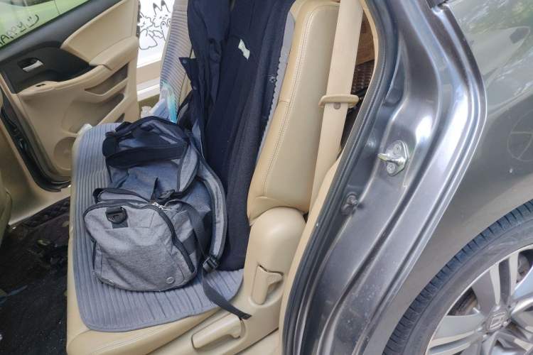 Used Honda Odyssey 2009 2.4L Luxury Edition Left Rear Seat