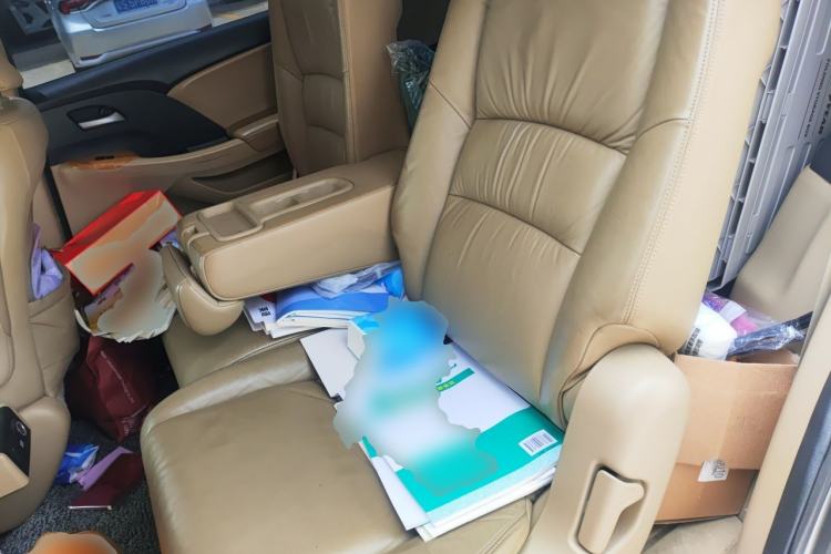 Used Honda Odyssey 2009 2.4L Leading Edition Left Rear Seat