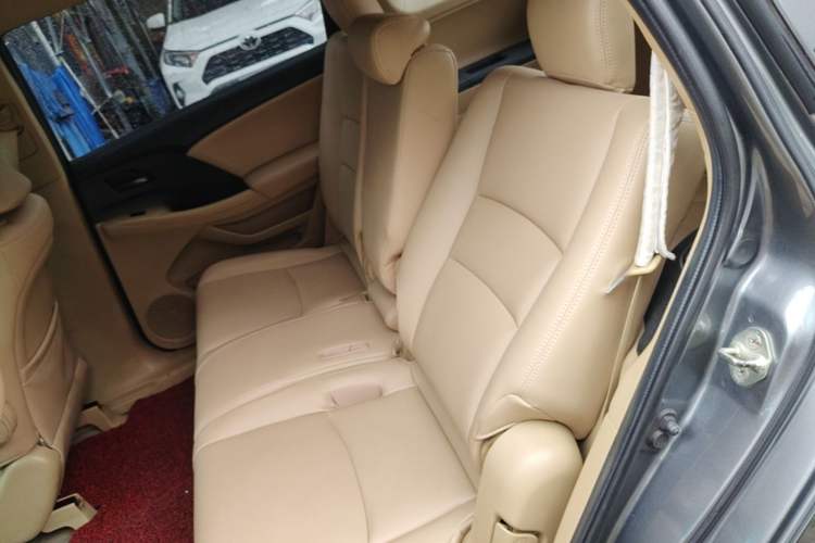 Used Honda Odyssey 2009 2.4L Comfort Edition Left Rear Seat