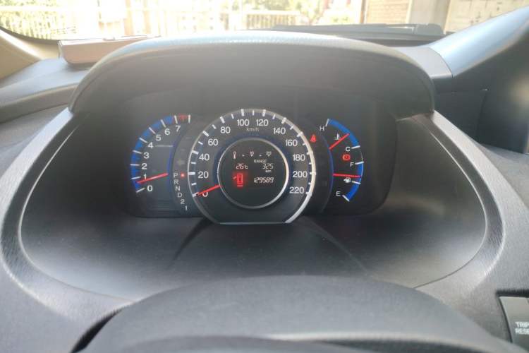 Used Honda Odyssey 2009 2.4L Leading Edition Odometer Close Up