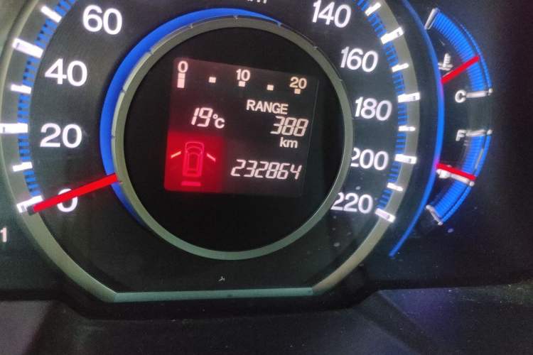 Used Honda Odyssey 2009 2.4L Luxury Edition Odometer Close Up