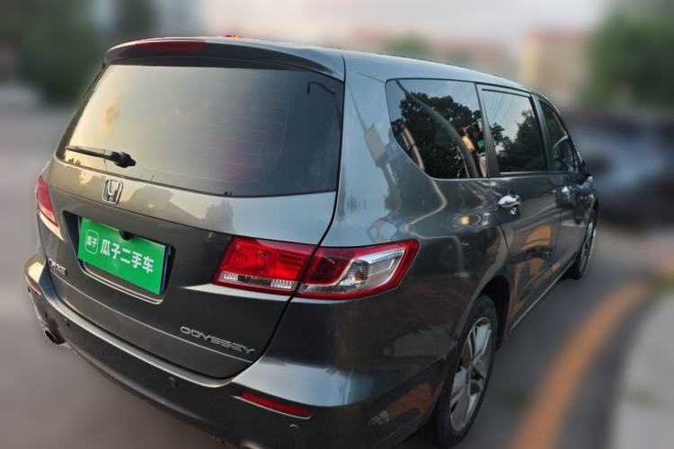 Used Honda Odyssey 2009 2.4L Luxury Edition Rear Right 45 Deg