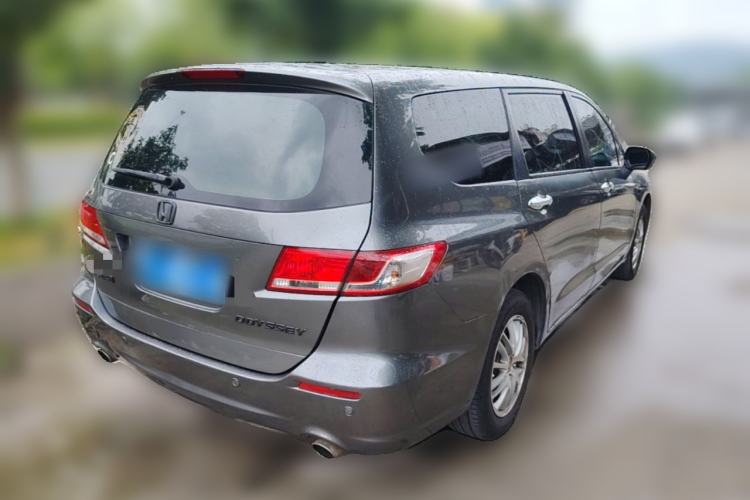 Used Honda Odyssey 2009 2.4L Comfort Edition Rear Right 45 Deg