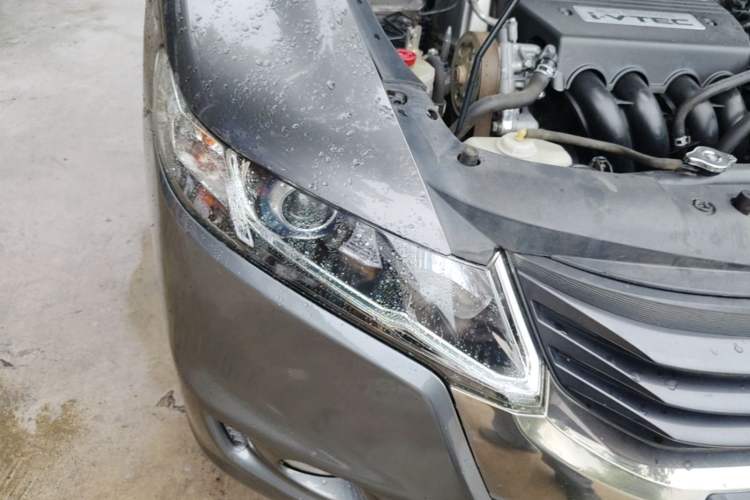 Used Honda Odyssey 2009 2.4L Comfort Edition Right Front Headlight