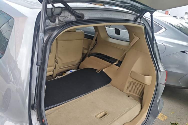 Used Honda Odyssey 2009 2.4L Luxury Edition Trunk