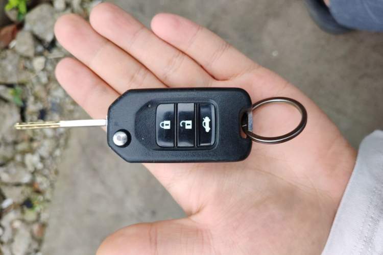 Used Honda Odyssey 2009 2.4L Comfort Edition Vehicle Key