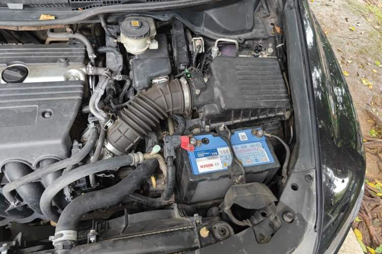 Used Honda Odyssey 2009 2.4L Luxury Edition Engine Bay Left