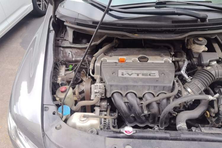 Used Honda Odyssey 2009 2.4L Luxury Edition Engine Bay Right