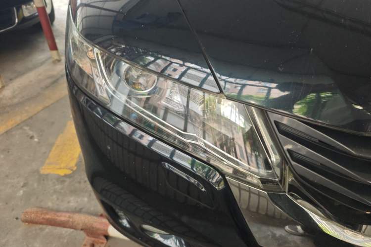 Used Honda Odyssey 2009 2.4L Luxury Edition Right Front Headlight