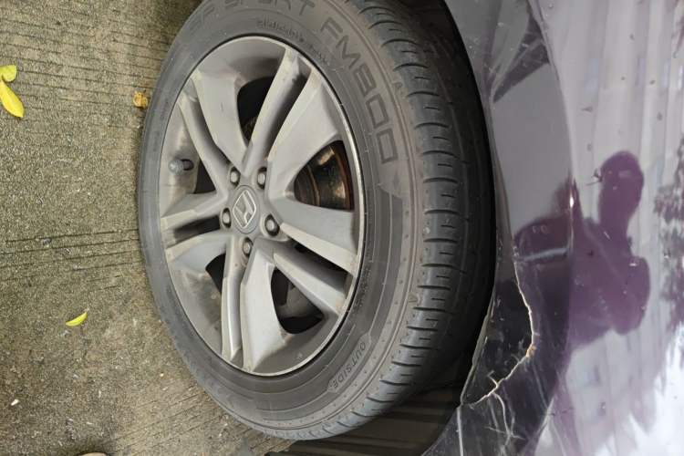 Used Honda Odyssey 2009 2.4L Luxury Edition Right Front Wheel Hub