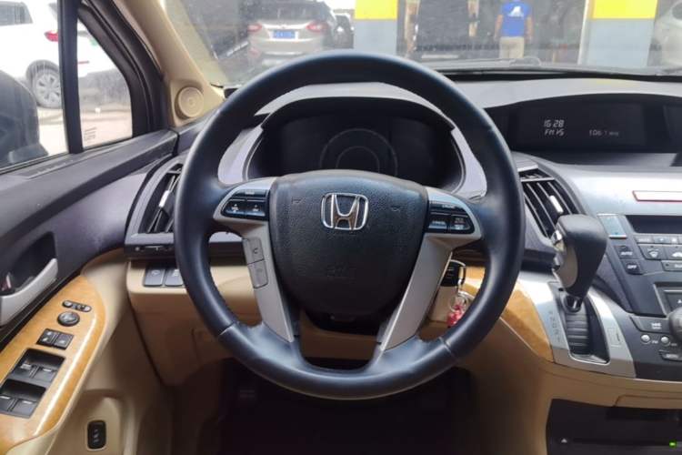 Used Honda Odyssey 2009 2.4L Luxury Edition Steering Wheel