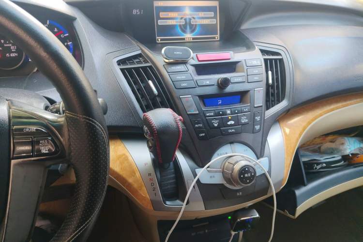 Used Honda Odyssey 2009 2.4L Leading Edition Audio And AC Panel