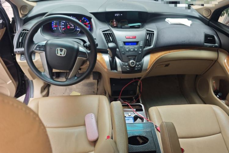 Used Honda Odyssey 2009 2.4L Comfort Edition Center Console
