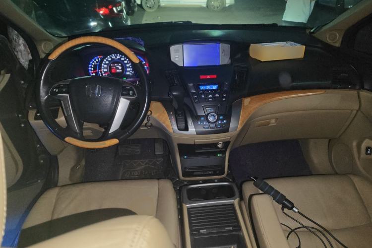 Used Honda Odyssey 2009 2.4L Luxury Edition Center Console