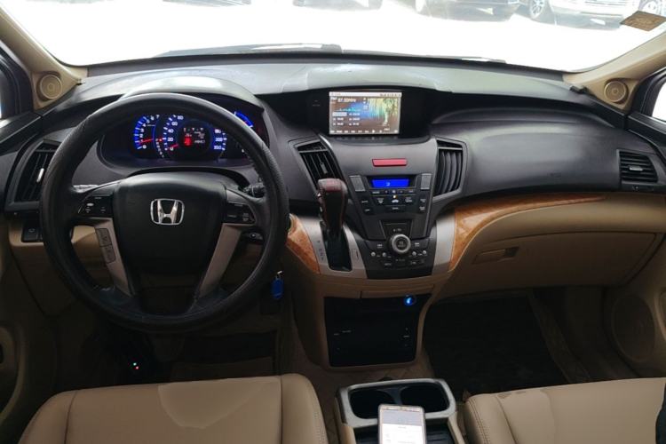 Used Honda Odyssey 2009 2.4L Luxury Edition Center Console