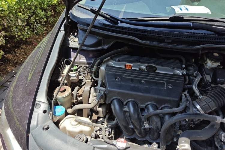 Used Honda Odyssey 2009 2.4L Luxury Edition Engine Bay Right