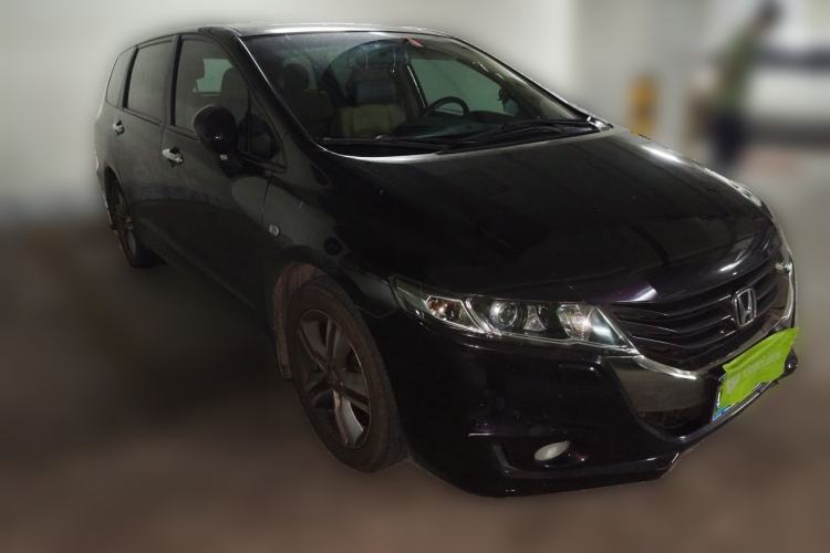 Used Honda Odyssey 2009 2.4L Luxury Edition Front Right 45 Deg