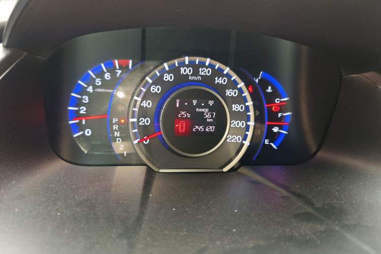 Used Honda Odyssey 2009 2.4L Comfort Edition Odometer Close Up