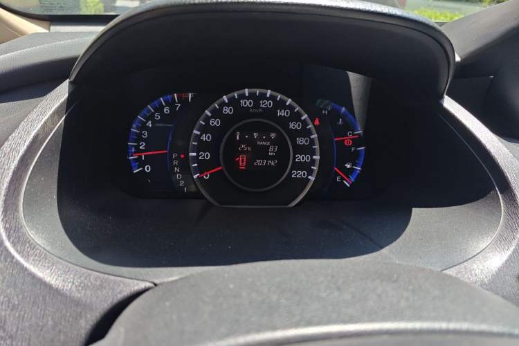 Used Honda Odyssey 2009 2.4L Luxury Edition Odometer Close Up