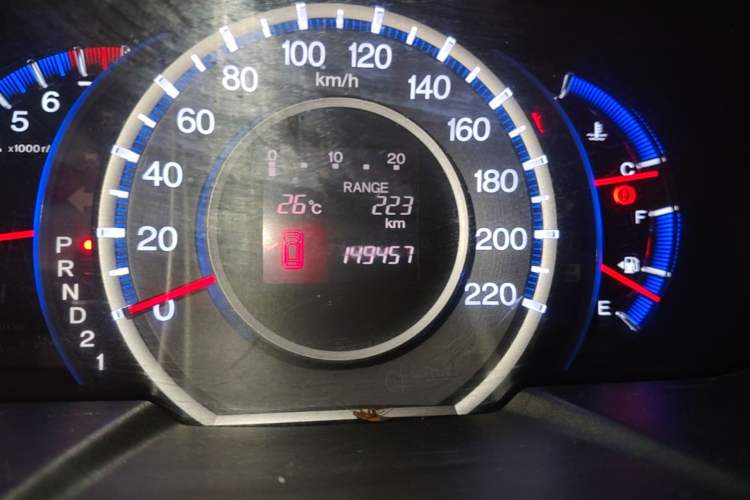 Used Honda Odyssey 2009 2.4L Luxury Edition Odometer Close Up