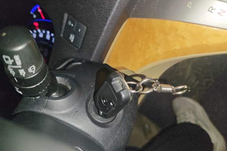 Used Honda Odyssey 2009 2.4L Luxury Edition Vehicle Key