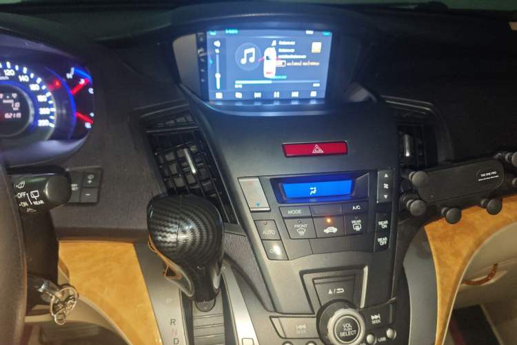 Used Honda Odyssey 2009 2.4L Comfort Edition Audio And AC Panel