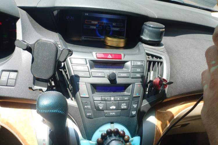 Used Honda Odyssey 2009 2.4L Leading Edition Audio And AC Panel