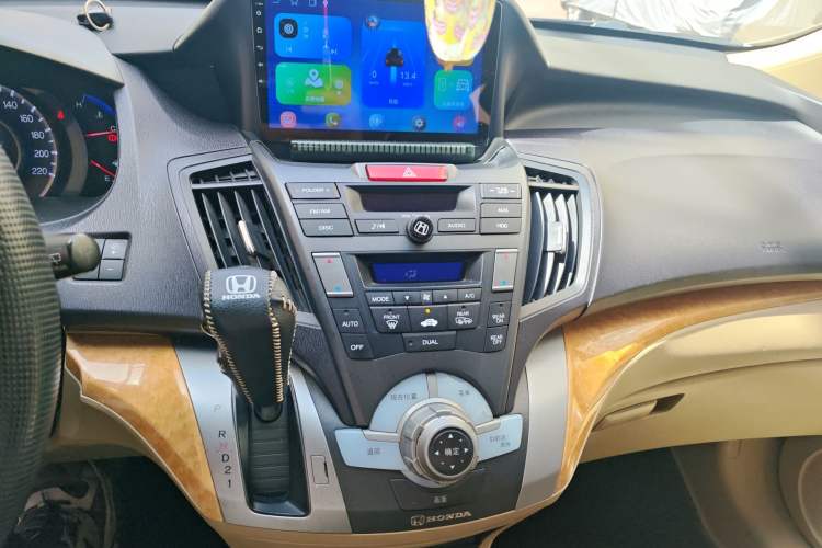Used Honda Odyssey 2009 2.4L Leading Edition Audio And AC Panel