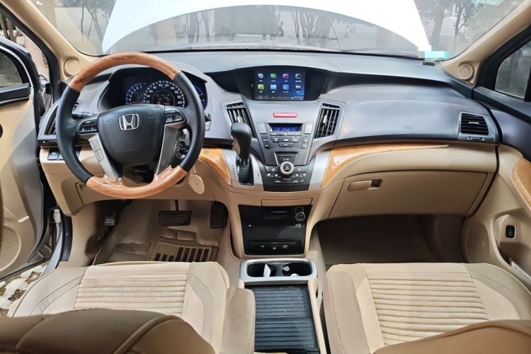 Used Honda Odyssey 2009 2.4L Luxury Edition Center Console