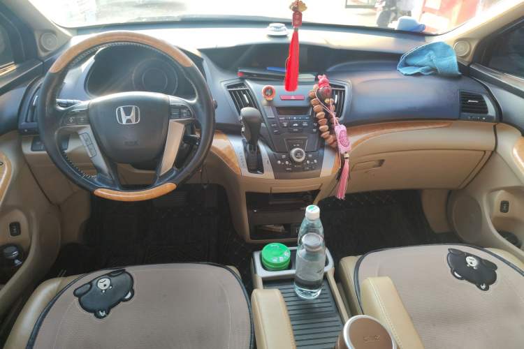Used Honda Odyssey 2009 2.4L Luxury Edition Center Console