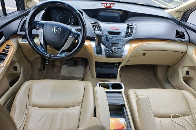 Used Honda Odyssey 2009 2.4L Luxury Edition Center Console