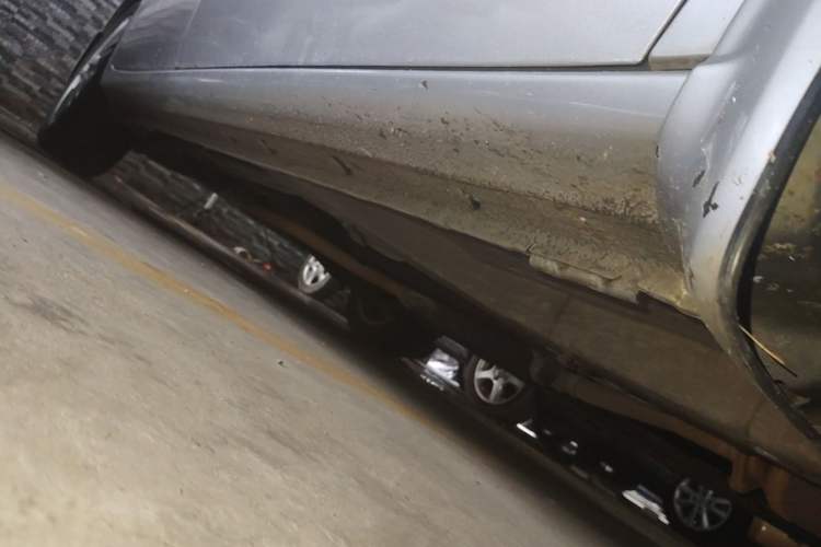 Used Honda Odyssey 2009 2.4L Luxury Edition Chassis Front Right