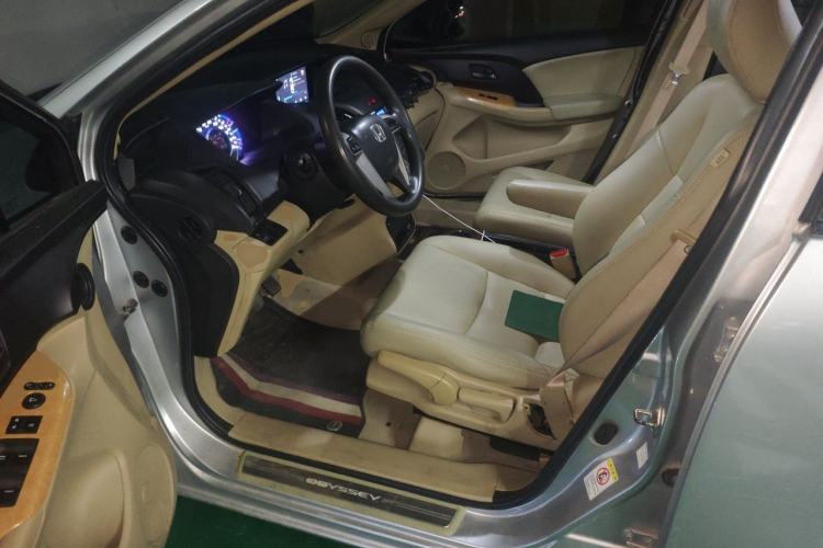 Used Honda Odyssey 2009 2.4L Comfort Edition Driver Seat