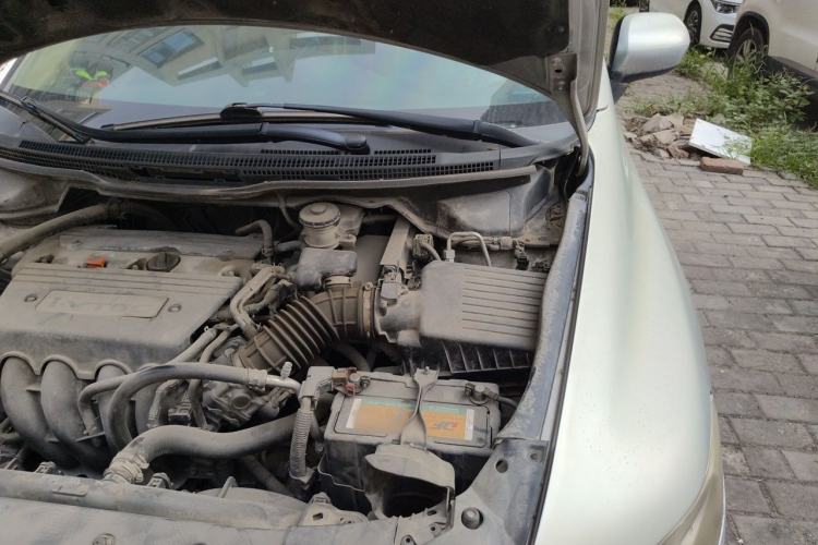 Used Honda Odyssey 2009 2.4L Luxury Edition Engine Bay Left