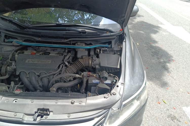 Used Honda Odyssey 2009 2.4L Comfort Edition Engine Bay Left