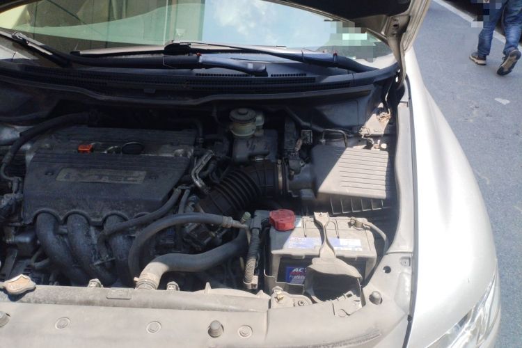 Used Honda Odyssey 2009 2.4L Leading Edition Engine Bay Left