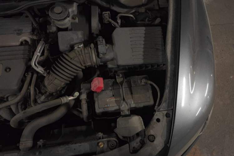 Used Honda Odyssey 2009 2.4L Comfort Edition Engine Bay Left