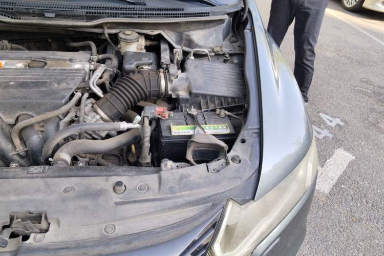 Used Honda Odyssey 2009 2.4L Luxury Edition Engine Bay Left