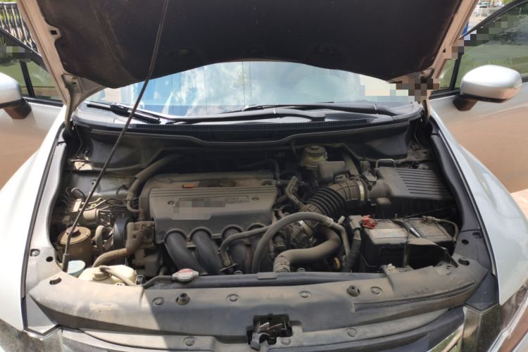 Used Honda Odyssey 2009 2.4L Comfort Edition Engine Bay
