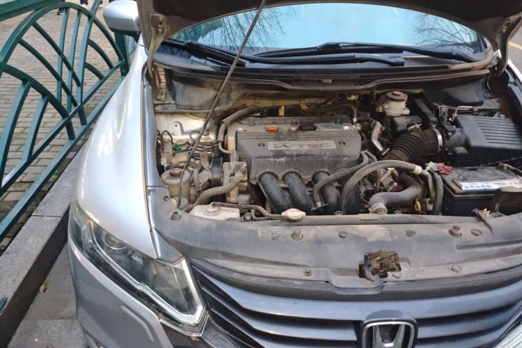 Used Honda Odyssey 2009 2.4L Luxury Edition Engine Bay Right