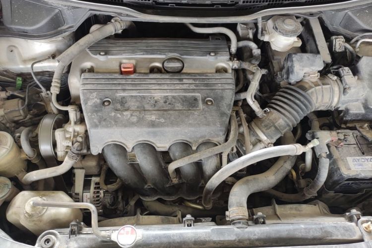 Used Honda Odyssey 2009 2.4L Comfort Edition Engine Bay