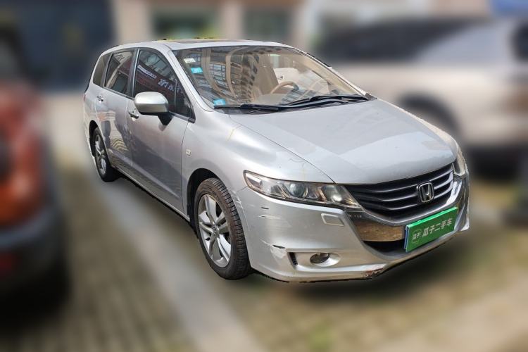 Used Honda Odyssey 2009 2.4L Luxury Edition Front Right 45 Deg