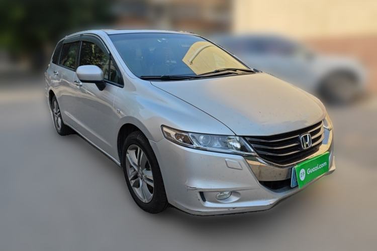 Used Honda Odyssey 2009 2.4L Luxury Edition Front Right 45 Deg